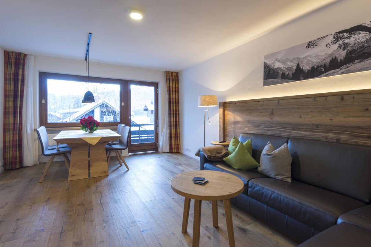 Haus Sonnenhof Apartment Oberstdorf Bagian luar foto